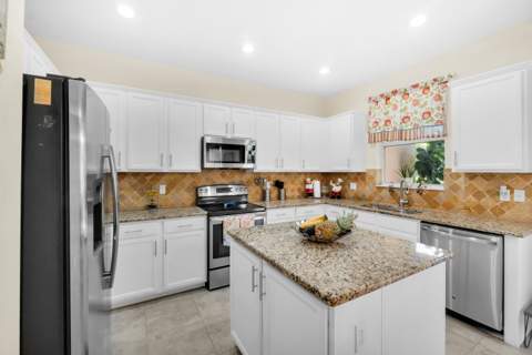 4684 Veteran Terrace, Lake Worth FL - photo 14 of 42