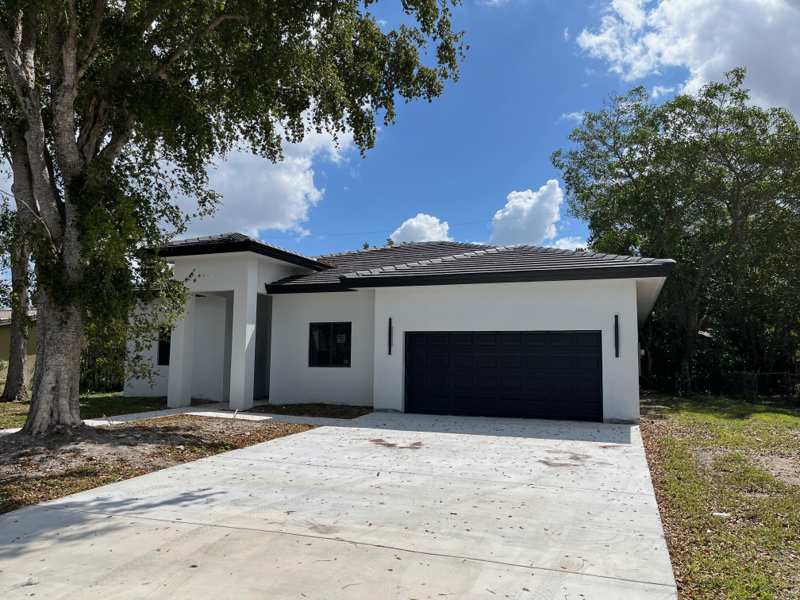 3 bedroom Single Family Residence at 4117 NW 79th Avenue, Coral Springs Sub No 1, Coral Springs — photo 1