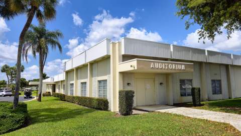 2800 Ashley Drive #B, West Palm Beach FL - photo 21 of 35