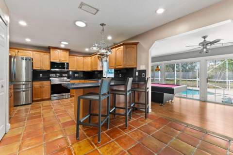 501 SW Todd Avenue, Port St. Lucie FL - photo 9 of 45