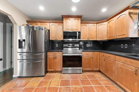 501 SW Todd Avenue, Port St. Lucie FL - photo 10 of 45