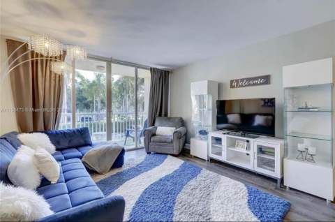 1350 SE 3rd Avenue #211, Dania Beach FL - photo 8 of 18