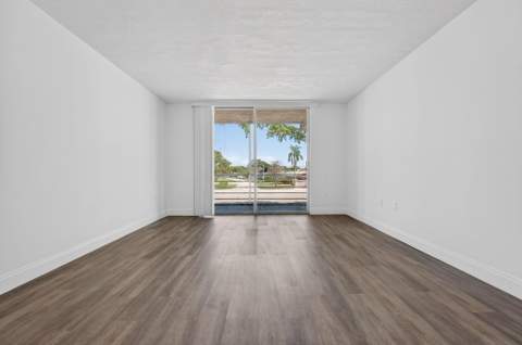 9081 Lime Bay Boulevard #209, Tamarac FL - photo 9 of 16