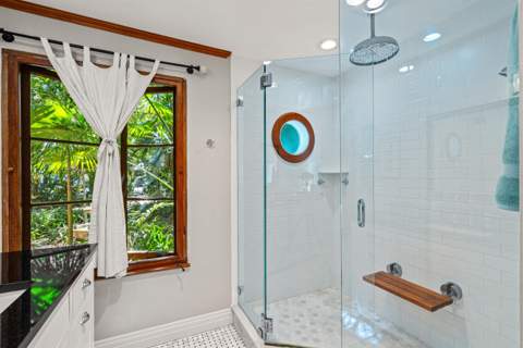 825 Alamanda Street, Boca Raton FL - photo 21 of 43