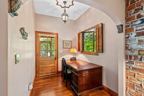 825 Alamanda Street, Boca Raton FL - photo 18 of 43