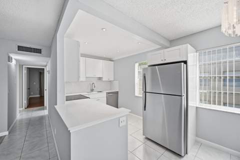 422 Burgundy I, Delray Beach FL - photo 10 of 24