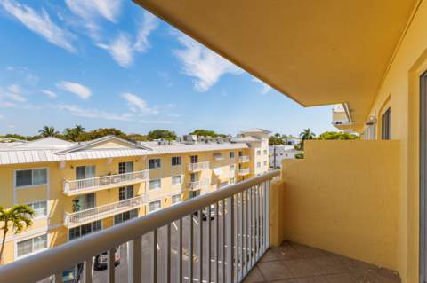 1515 E Broward Boulevard #426, Fort Lauderdale FL - photo 16 of 32