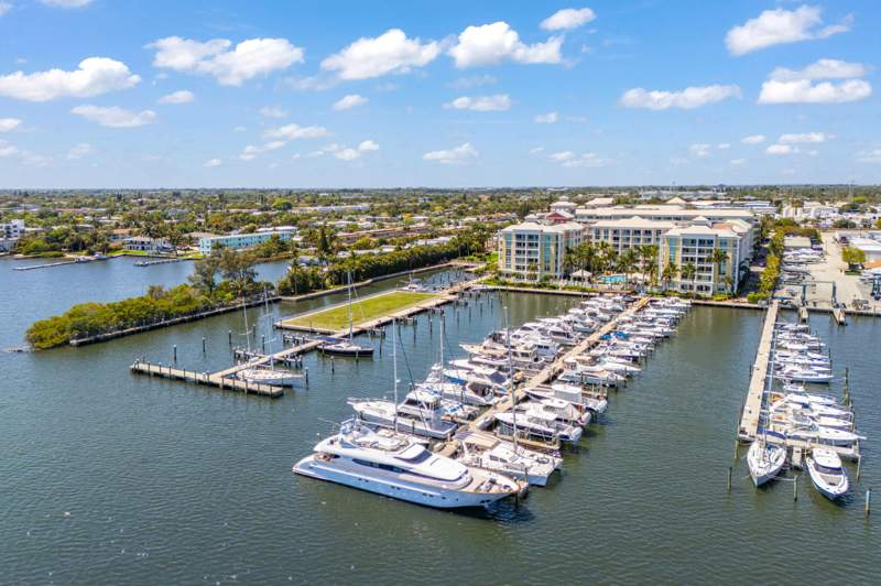 2 bedroom Condominium at 806 E Windward Way #403, Moorings At Lantana Condo 3, Lantana — photo 3