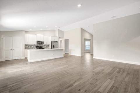 3965 SW Mccain Street, Port St. Lucie FL - photo 6 of 47