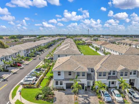 17002 SW 1st Street, Pembroke Pines FL - photo 18 of 38