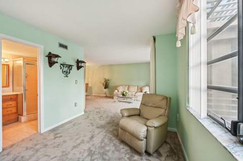 1101 Colony Point Circle #404, Pembroke Pines FL - photo 11 of 44
