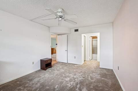 1101 Colony Point Circle #404, Pembroke Pines FL - photo 16 of 44