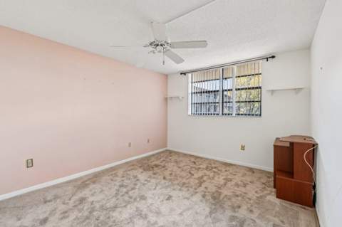 1101 Colony Point Circle #404, Pembroke Pines FL - photo 18 of 44
