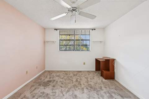 1101 Colony Point Circle #404, Pembroke Pines FL - photo 19 of 44