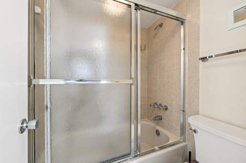 1101 Colony Point Circle #404, Pembroke Pines FL - photo 22 of 44