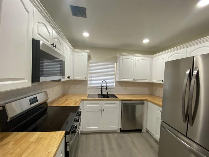 4 bedroom Single Family Residence at 176 SW 5th Court, Carver Heights First Add, Deerfield Beach — photo 4