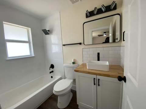 176 SW 5th Court, Deerfield Beach FL - photo 9 of 15