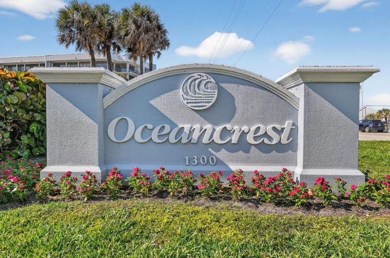 2 bedroom Condominium at 1300 S Highway A1a #320, Oceancrest Condo Apts, Jupiter — photo 3