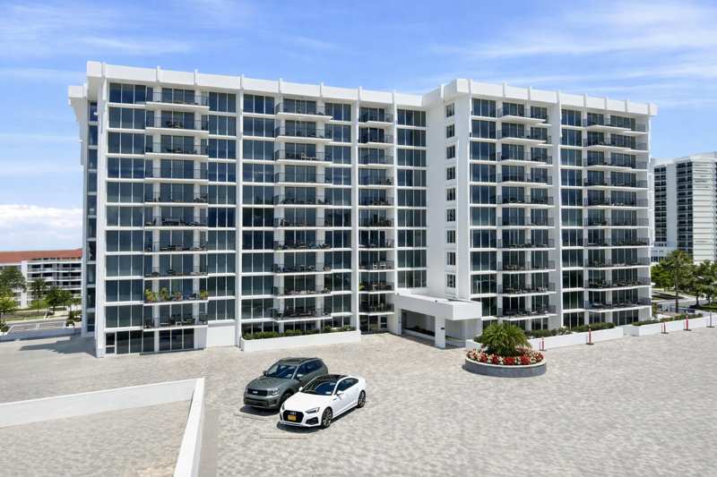 1 bedroom Condominium at 4750 S Ocean Boulevard #512, Aberdeen Arms Condo, Highland Beach — photo 1