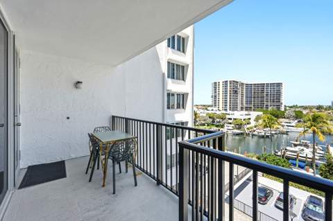 4750 S Ocean Boulevard #512, Highland Beach FL - photo 23 of 53