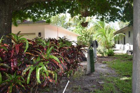 465 NW 20th Avenue, Pompano Beach FL - photo 9 of 21