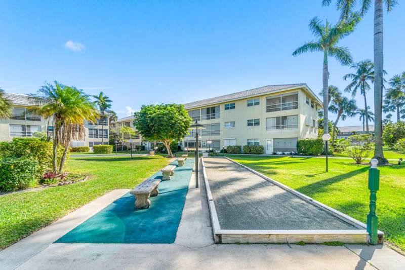 2 bedroom Condominium at 1951 NE 39th Street #131, Lighthouse Point Gardens North, Lighthouse Point — photo 5