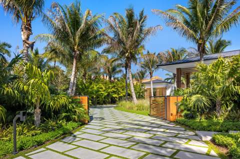 2415 Casas De Marbella Drive, Palm Beach Gardens FL - photo 14 of 104