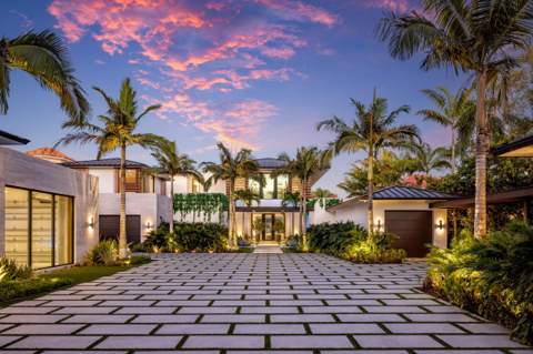 2415 Casas De Marbella Drive, Palm Beach Gardens FL - photo 10 of 104