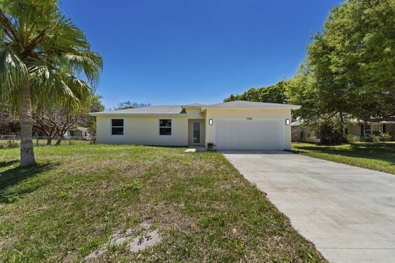 3 bedroom Single Family Residence at 7705 Sebastian Road, Lakewood Park Unit 4, Fort Pierce — photo 3