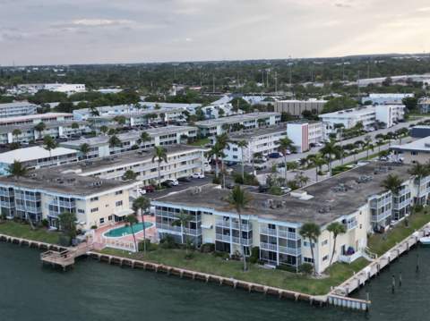 101 Doolen Court #305, North Palm Beach FL - photo 15 of 18