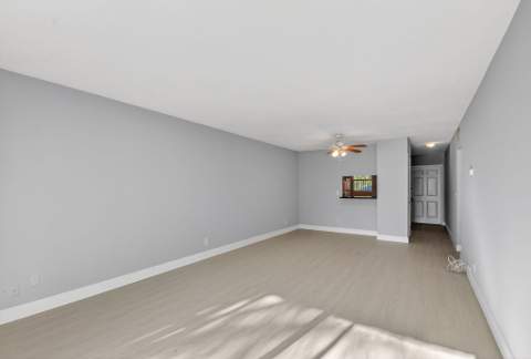1432 S Lakeside Drive #4, Lake Worth Beach FL - photo 24 of 61