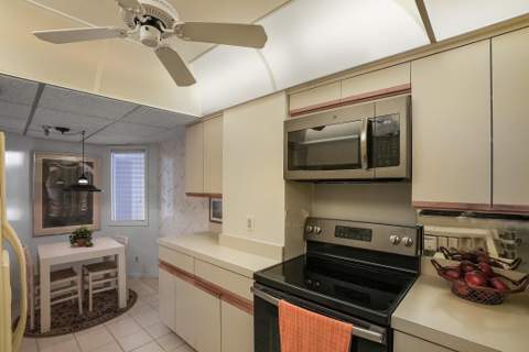 176 Helios Drive #102, Jupiter FL - photo 14 of 25