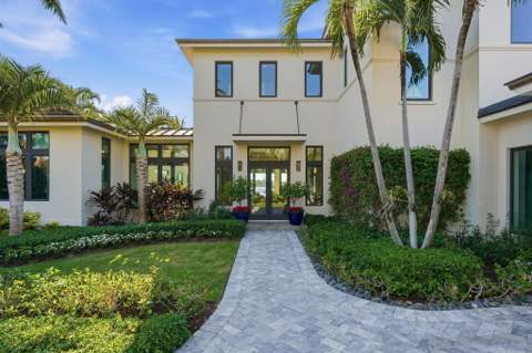 825 W Oyster Lane, Lantana FL - photo 11 of 81