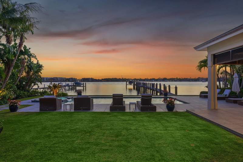 5 bedroom Single Family Residence at 825 W Oyster Lane, Hypoloxo Island, Lantana — photo 4