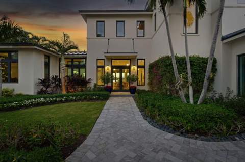 825 W Oyster Lane, Lantana FL - photo 8 of 81