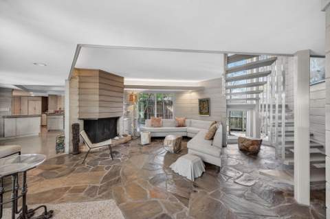 2040 Coral Reef Drive, Lauderdale-By-The-Sea FL - photo 7 of 52