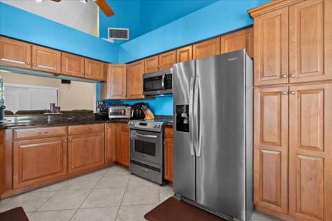 2424 SW Foxpoint Trail, Palm City FL - photo 17 of 52