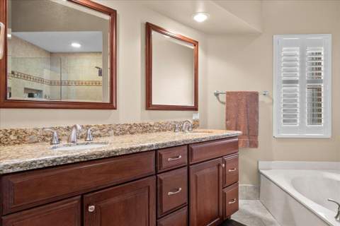 2424 SW Foxpoint Trail, Palm City FL - photo 21 of 52