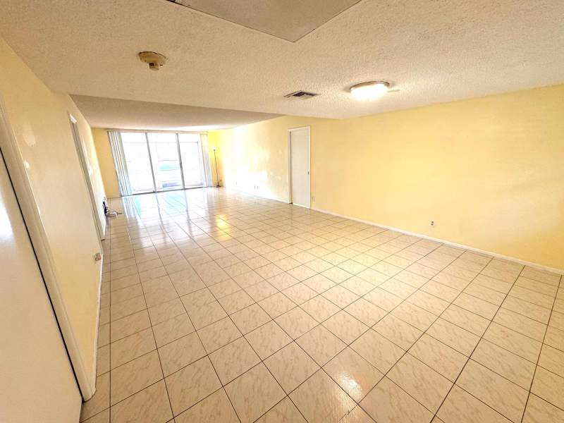 3 bedroom Condominium at 901 Cypress Terrace #103, No 97 Palm-Aire Country Club, Pompano Beach — photo 2