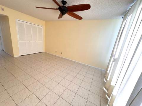 901 Cypress Terrace #103, Pompano Beach FL - photo 10 of 28