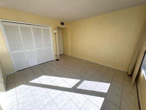 901 Cypress Terrace #103, Pompano Beach FL - photo 16 of 28