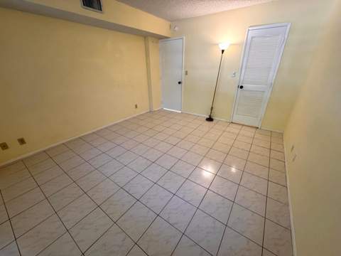 901 Cypress Terrace #103, Pompano Beach FL - photo 18 of 28