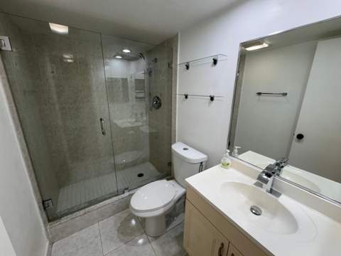 901 Cypress Terrace #103, Pompano Beach FL - photo 20 of 28