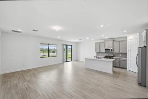 10716 NW Wilgrove Lane, Port St. Lucie FL - photo 7 of 52