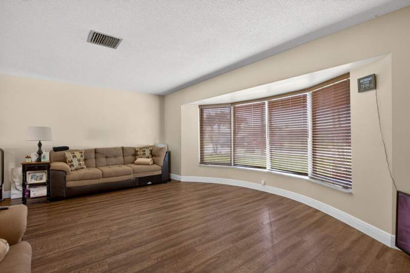 4 bedroom Single Family Residence at 6701 NW 20th Street, Margate Shores, Margate — photo 5