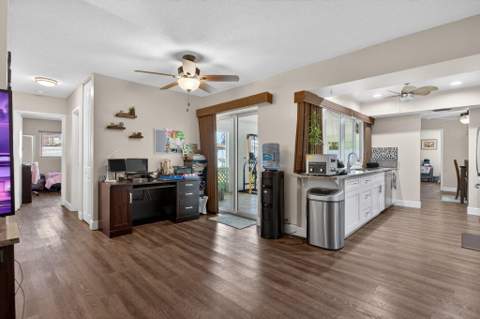 6701 NW 20th Street, Margate FL - photo 15 of 39