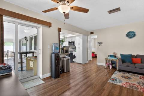 6701 NW 20th Street, Margate FL - photo 16 of 39