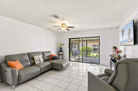 5388 Mendoza Street #88-b, West Palm Beach FL - photo 6 of 28