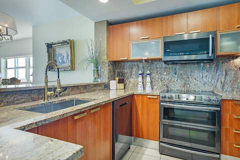 2640 Lake Shore Drive #1416, Riviera Beach FL - photo 22 of 81