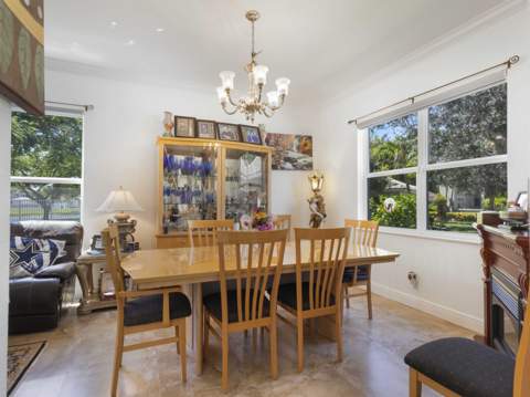 6025 Indian Forest Circle, Lake Worth FL - photo 13 of 61